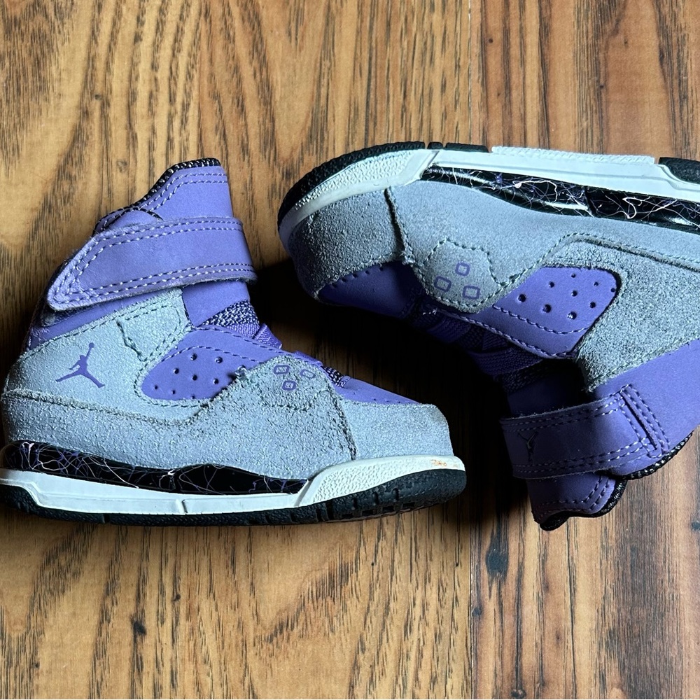 Air Jordan toddler 4C in purple/gray